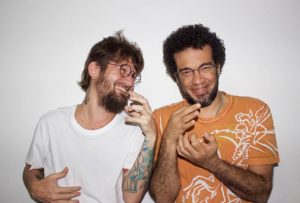 luciano-calazans-convida-saulo-em-estreia-do-projeto-baixo-cafe-e-ciranda-1038x704
